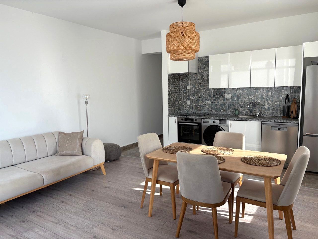 3-комнатные апартаменты 80 м² в 5 минутах от пляжа — фото 2