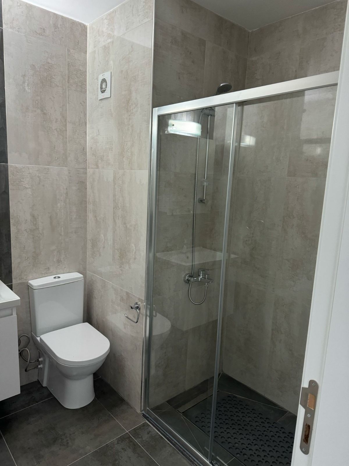 2-комнатные апартаменты 60 м² с мебелью в 250 метрах от песчаного пляжа — фото 10