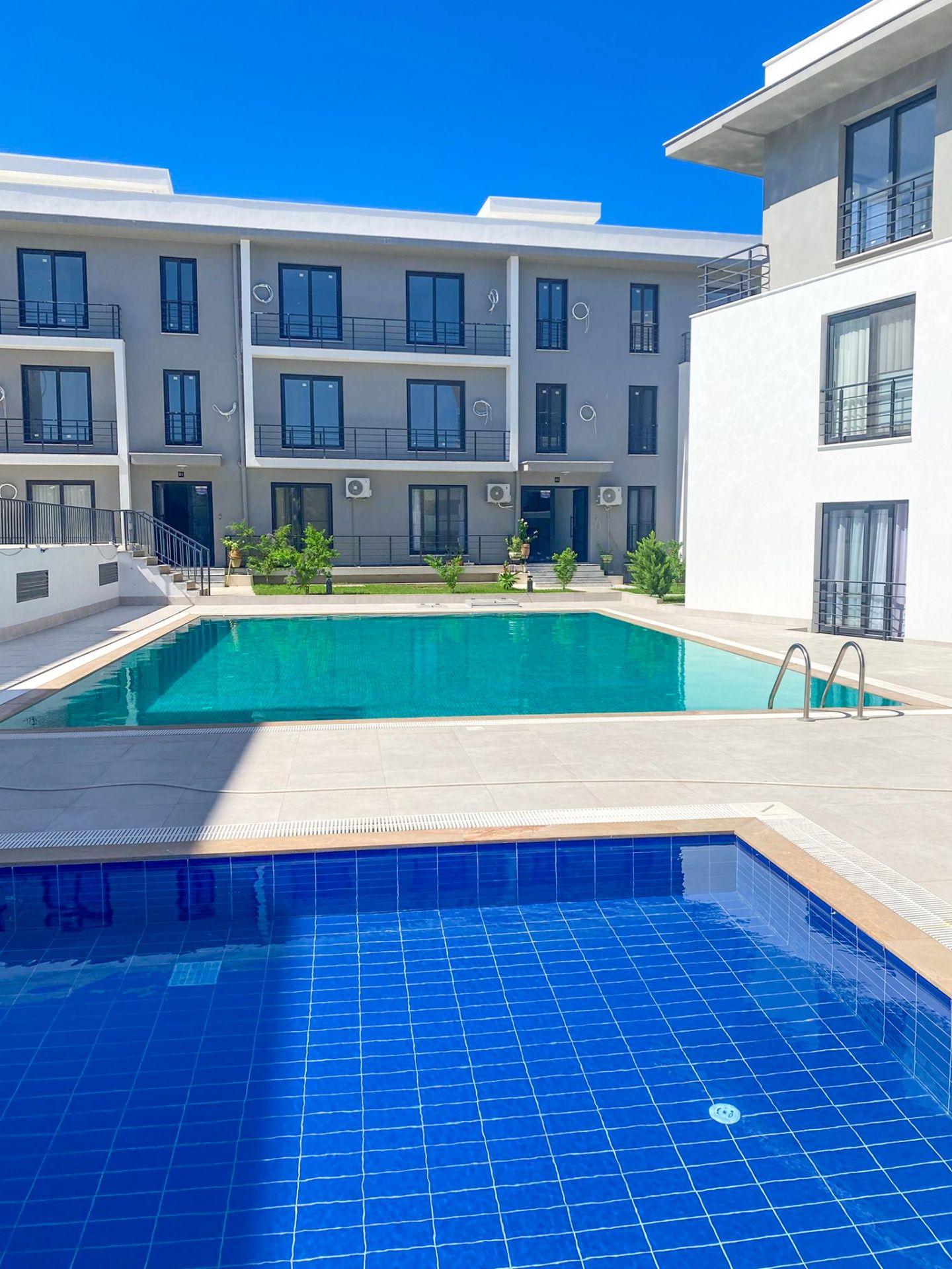 2-комнатные апартаменты 61 м² в 5 минутах от пляжа — фото 1