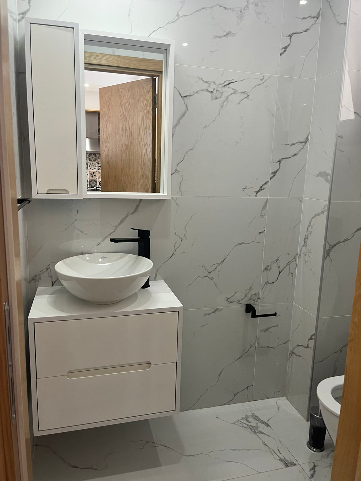 Двухэтажные апартаменты 2+1 (108 м2 ) в красивом комплексе в Эсентепе — фото 15