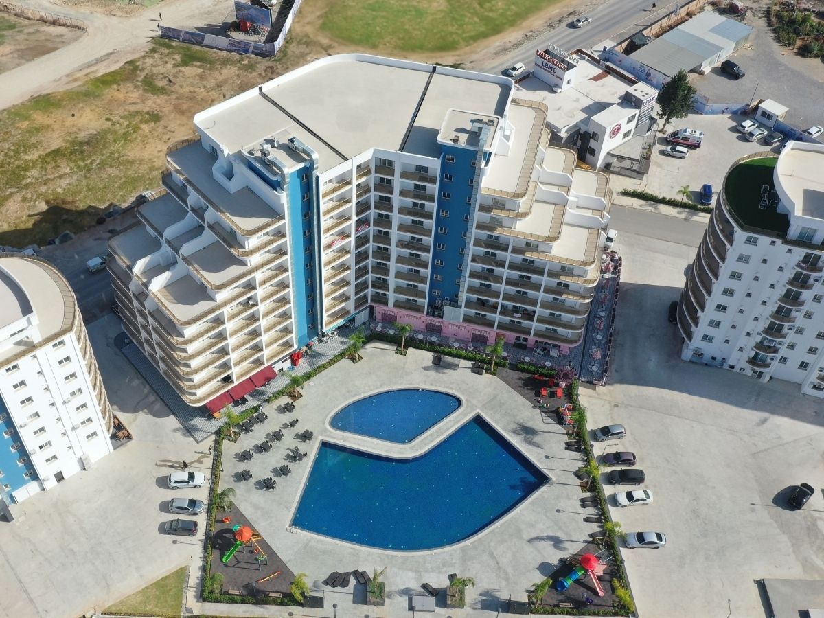 Студия 47 м² с балконом 7 м² и полной меблировкой — фото 3