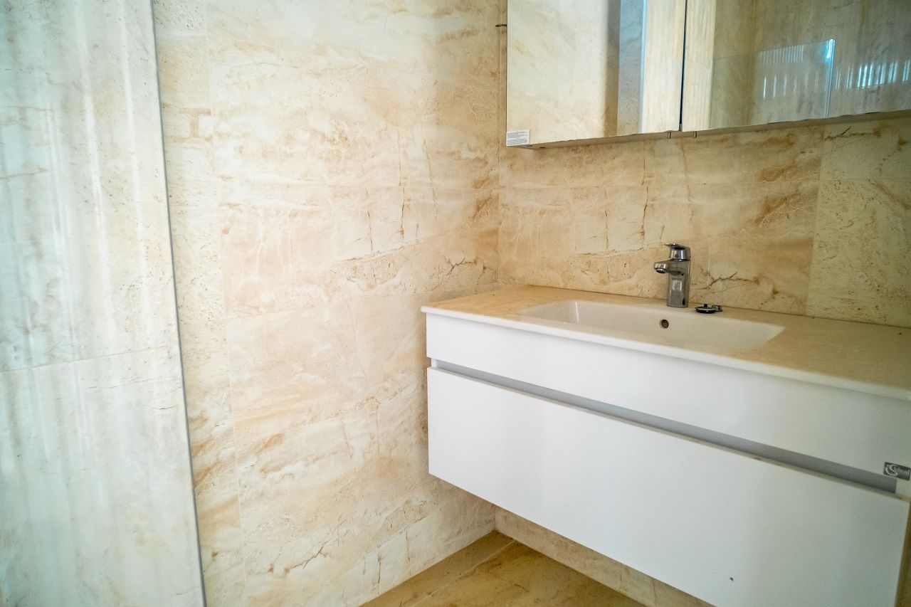Квартира 4+1 (230 м2) с частным бассейном в Беллапаисе — фото 46