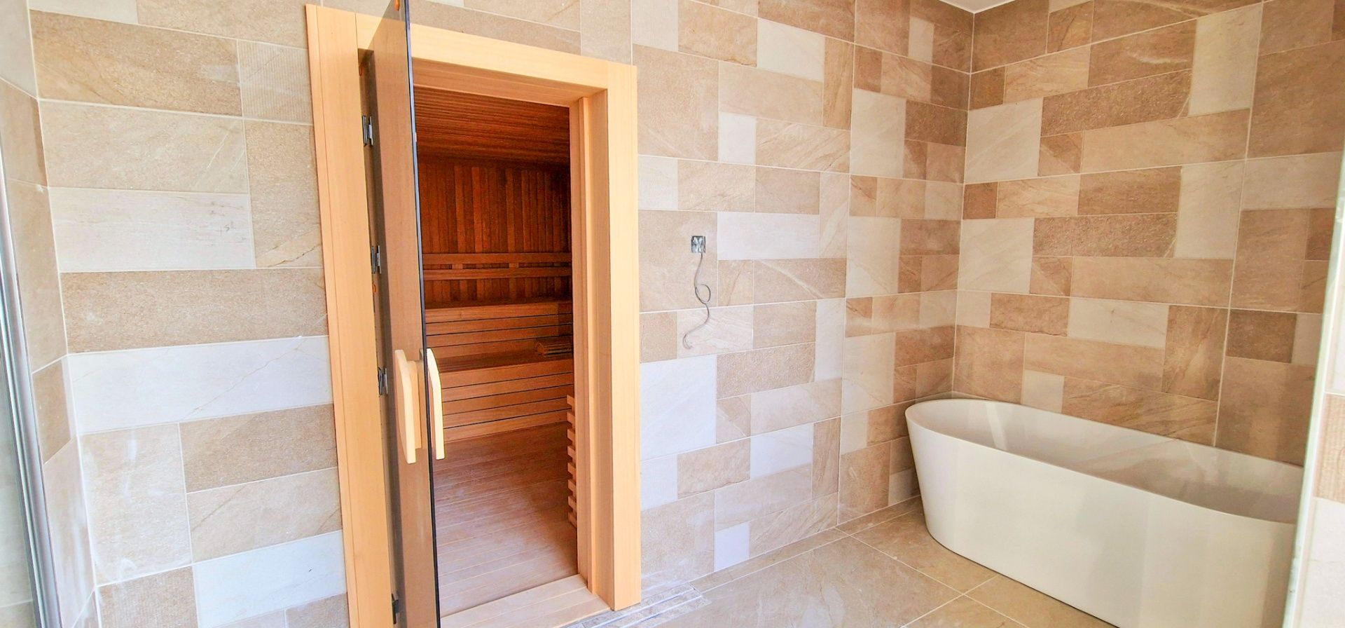 3-комнатные апартаменты 88 м² с террасой на крыше 87 м² и видом на море — фото 13
