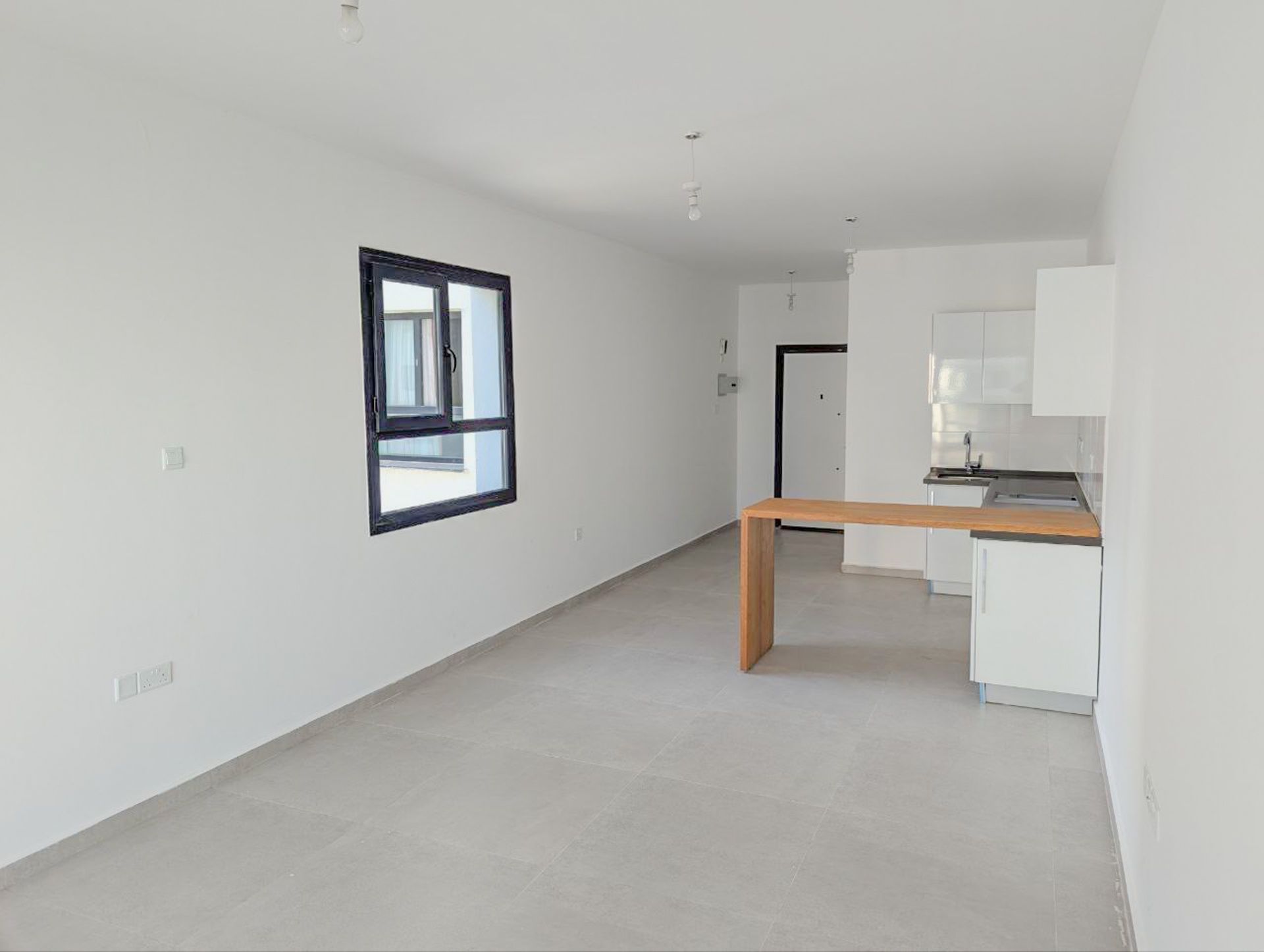 Студия 48 м² с террасой 8 м² в курортном комплексе — фото 4