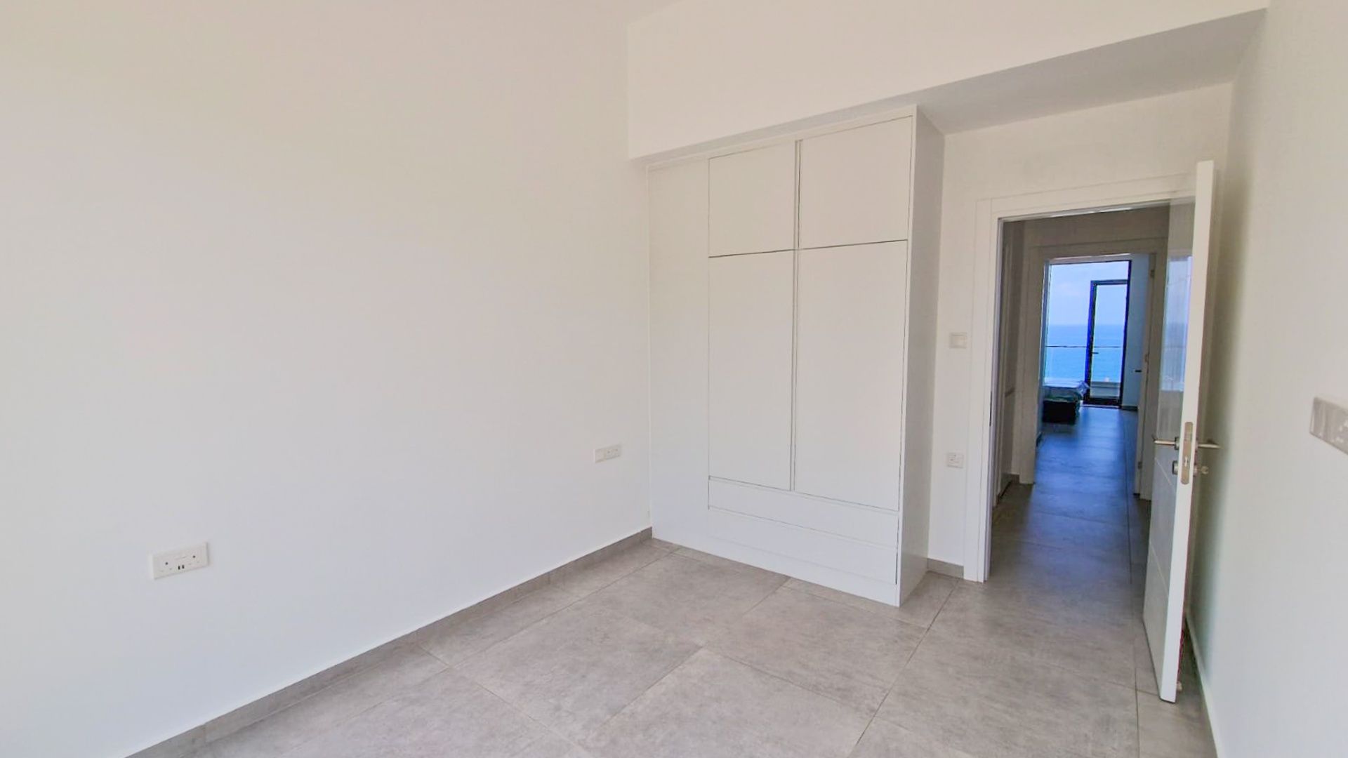3-комнатные апартаменты 88 м² с террасой на крыше 87 м² и видом на море — фото 11