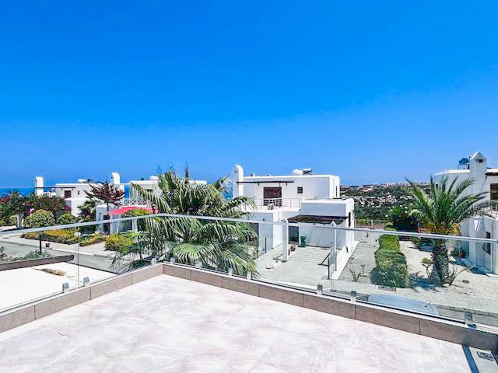 5-комнатная вилла 154 м² с террасой 12 м² и садом в 200 метрах от пляжа — фото 17