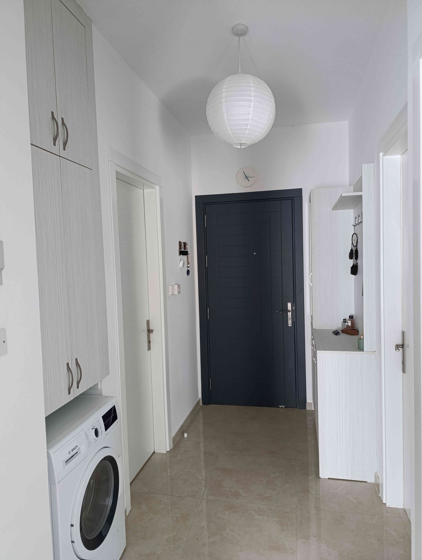 3-комнатные апартаменты 77 м² с мебелью и технкой — фото 18