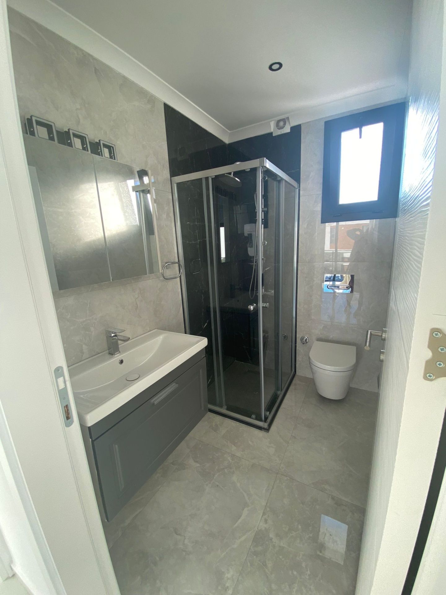 Квартира 2+1 (89 м2) с балконом и террасой на крыше 89 м2 в Енибоазичи — фото 26