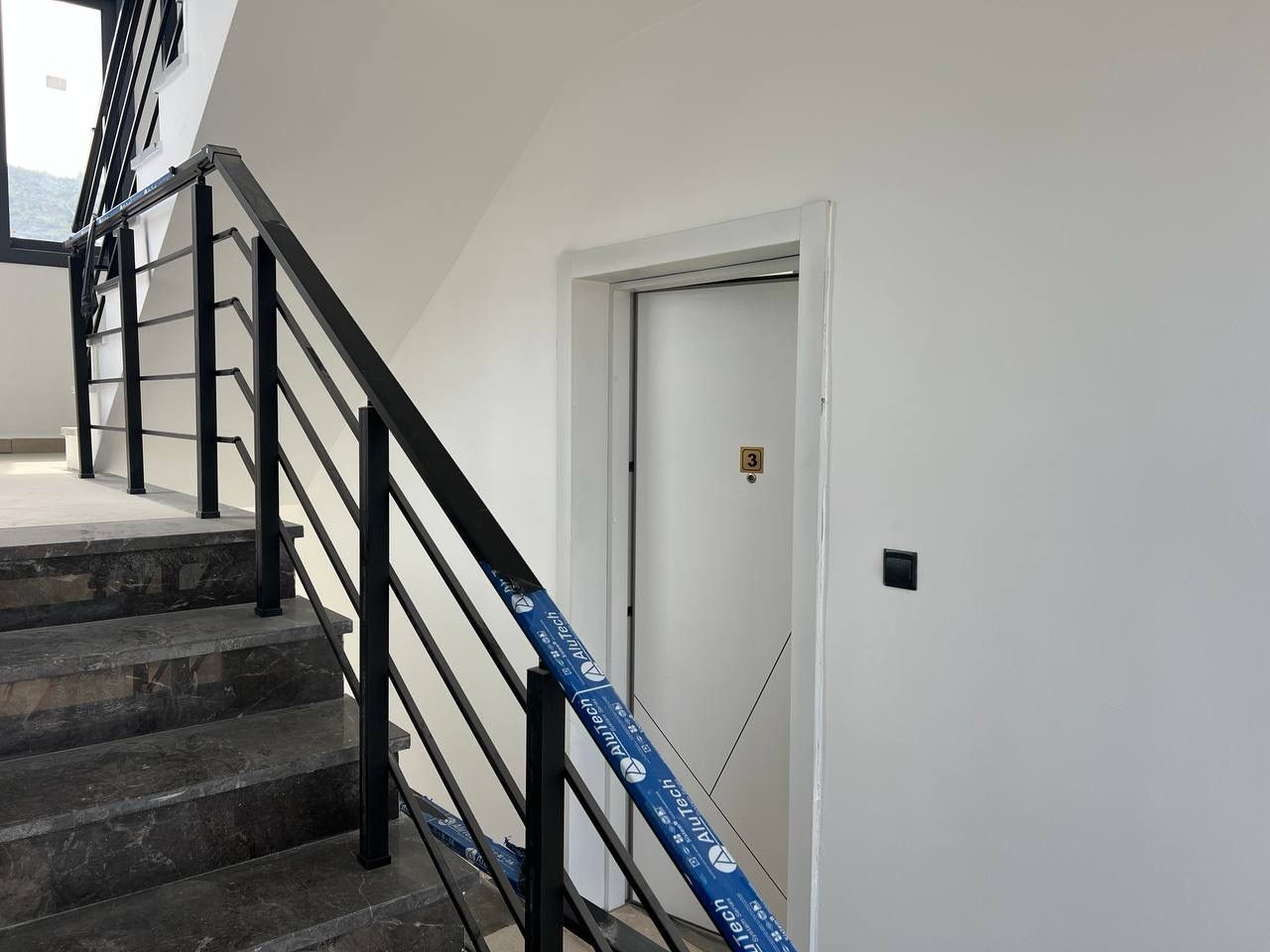 3-комнатные апартаменты 69м2 с террасой в Алсанджаке — фото 19