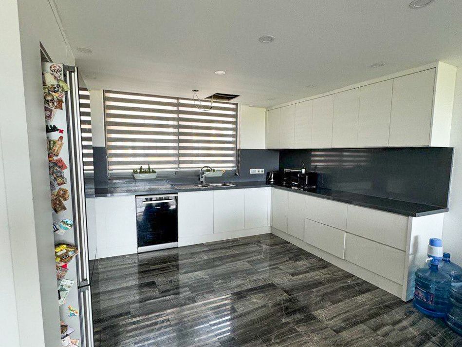 4-комнатные апартаменты 150 м² в роскошном комплексе в центре Кирении — фото 5