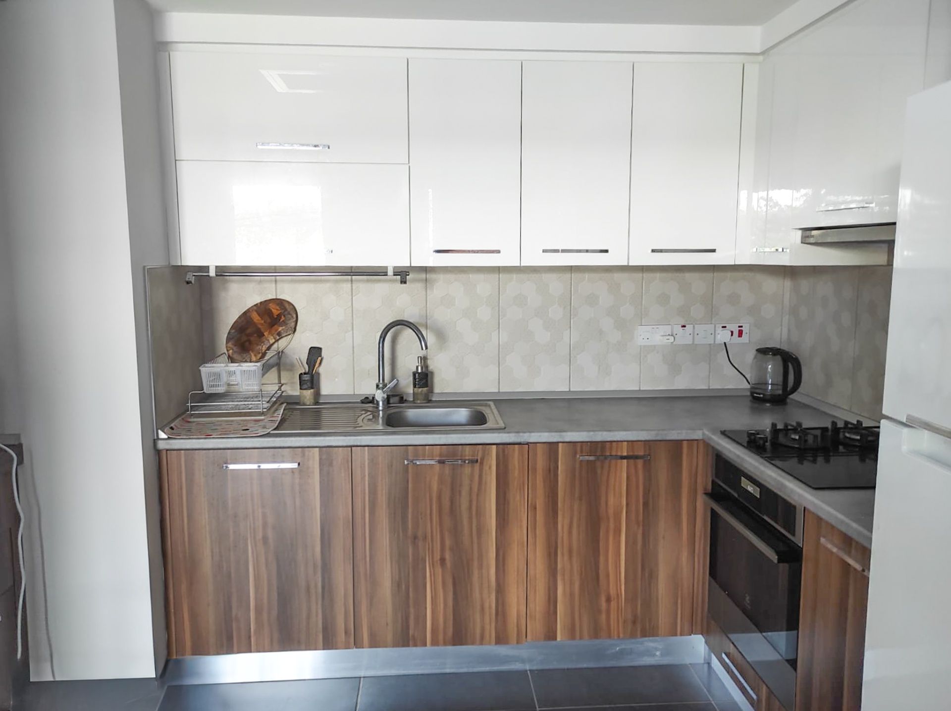 3-комнатные апартаменты 102 м² с террасой 21 м² и садом 30 м² в 500 метрах от моря — фото 5