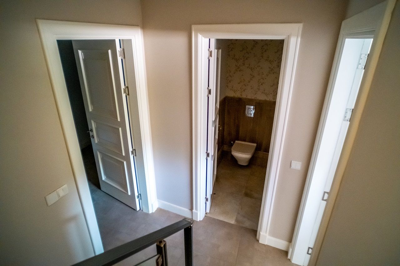 Квартира 4+1 (230 м2) с частным бассейном в Беллапаисе — фото 47