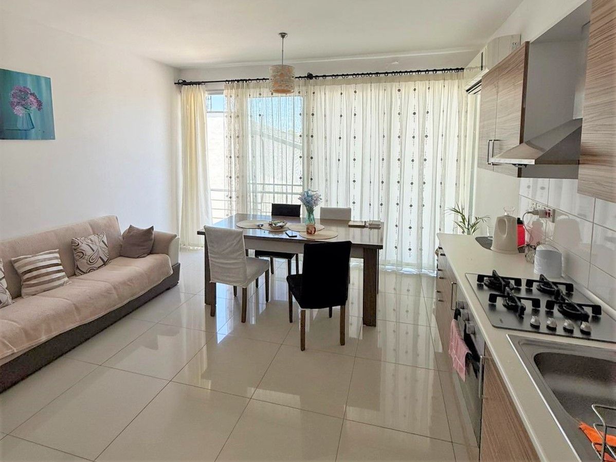 2-комнатный пентхаус 70 м² с террасой на крыше 50 м² в 250 метрах от моря — фото 3