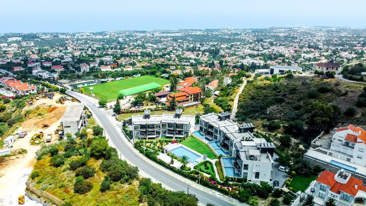 Квартира 4+1 (230 м2) с частным бассейном в Беллапаисе — фото 1