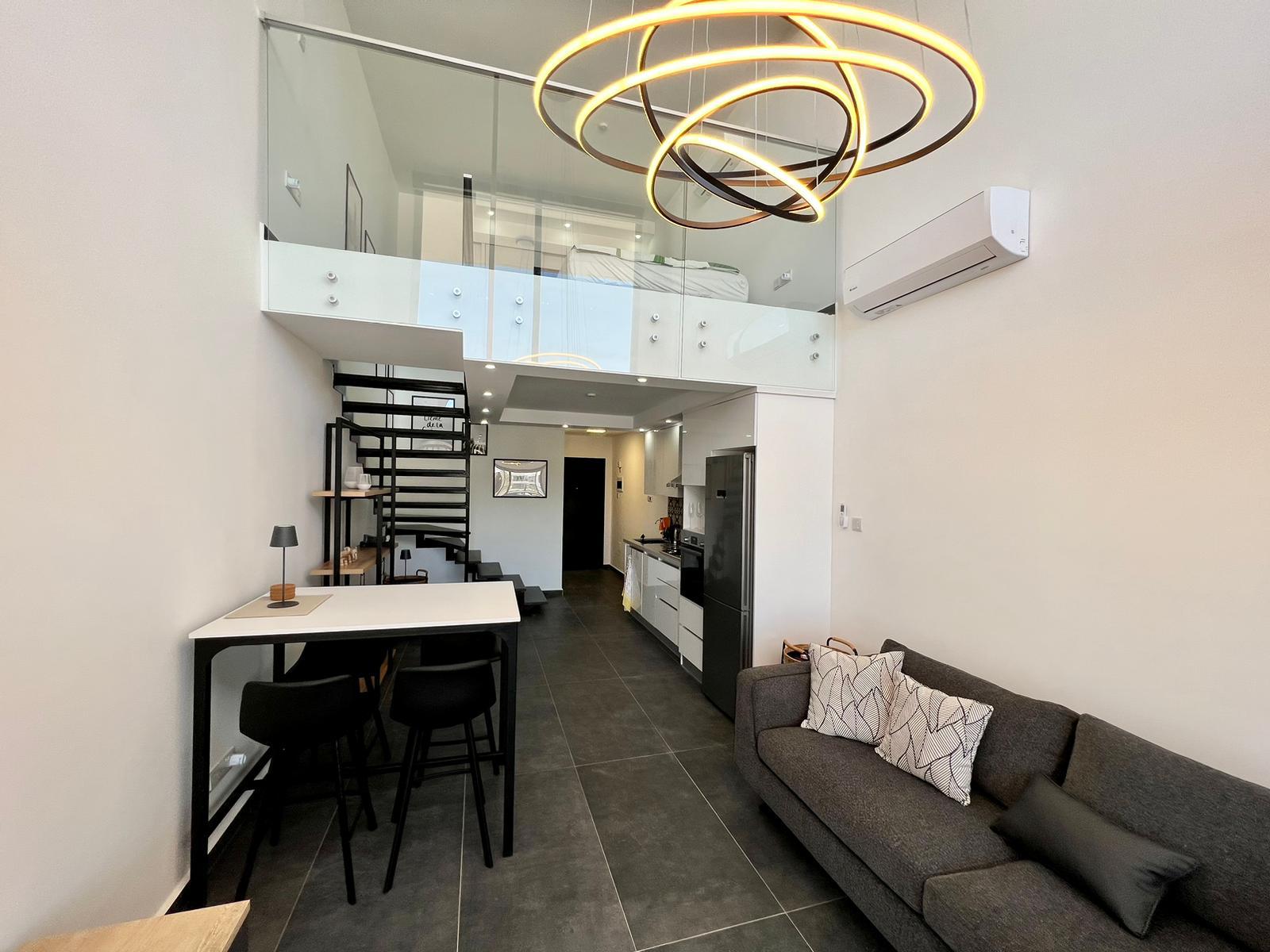 2-комнатные апартаменты loft 62 м² с террасой на крыше 24 м² — фото 3