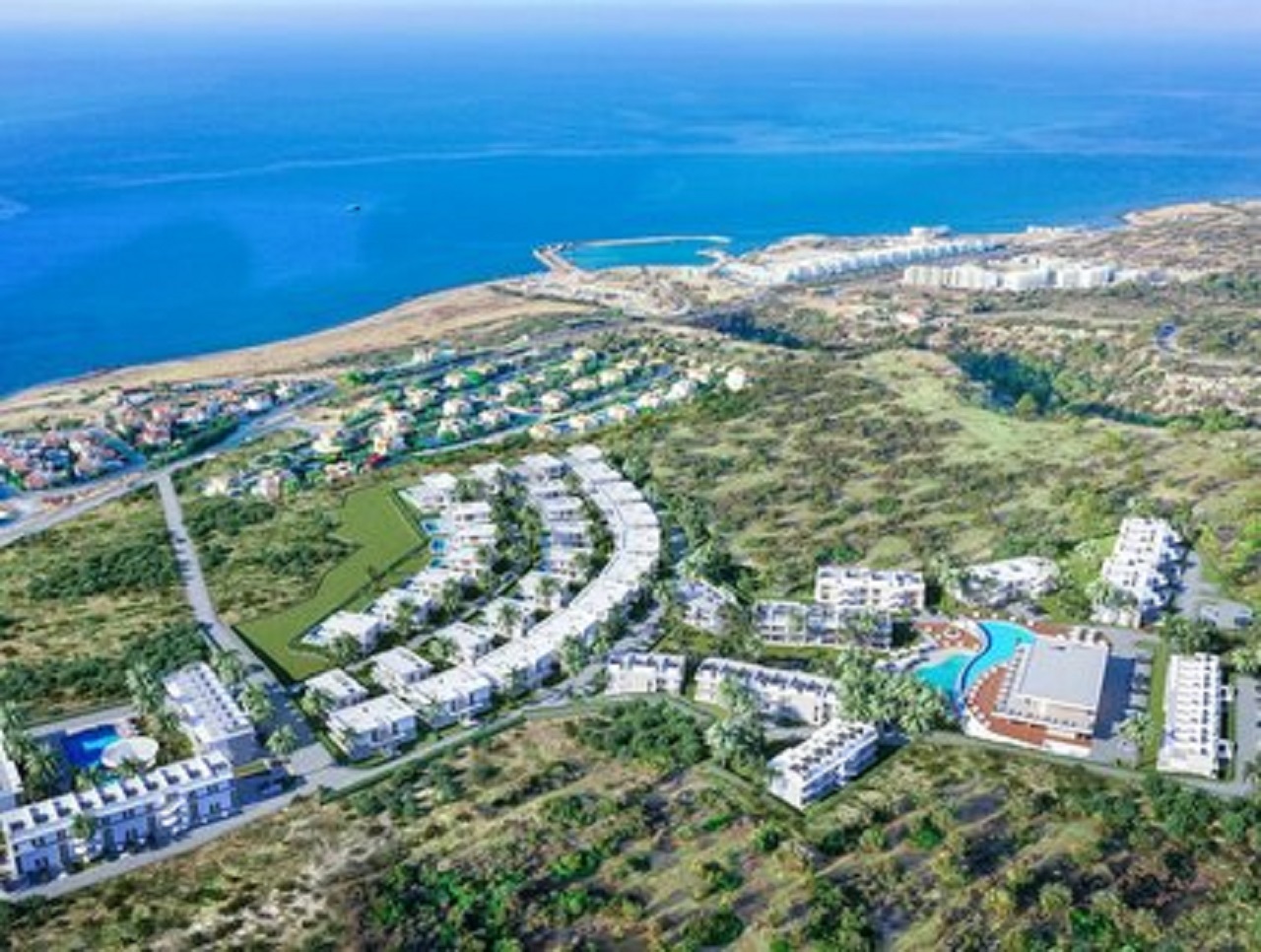 Студия 38 м² с террасой 7 м² и собственным садом в Эсентепе — фото 3