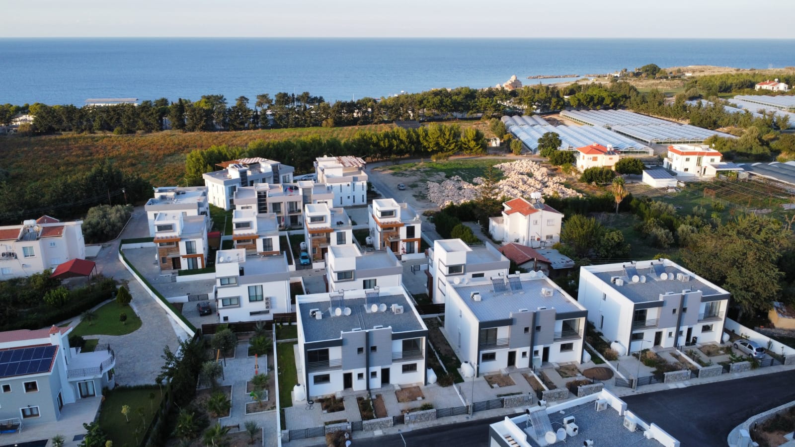 Современная вилла 3+1 (170 м2) рядом с морем  в Алсанджаке — фото 2