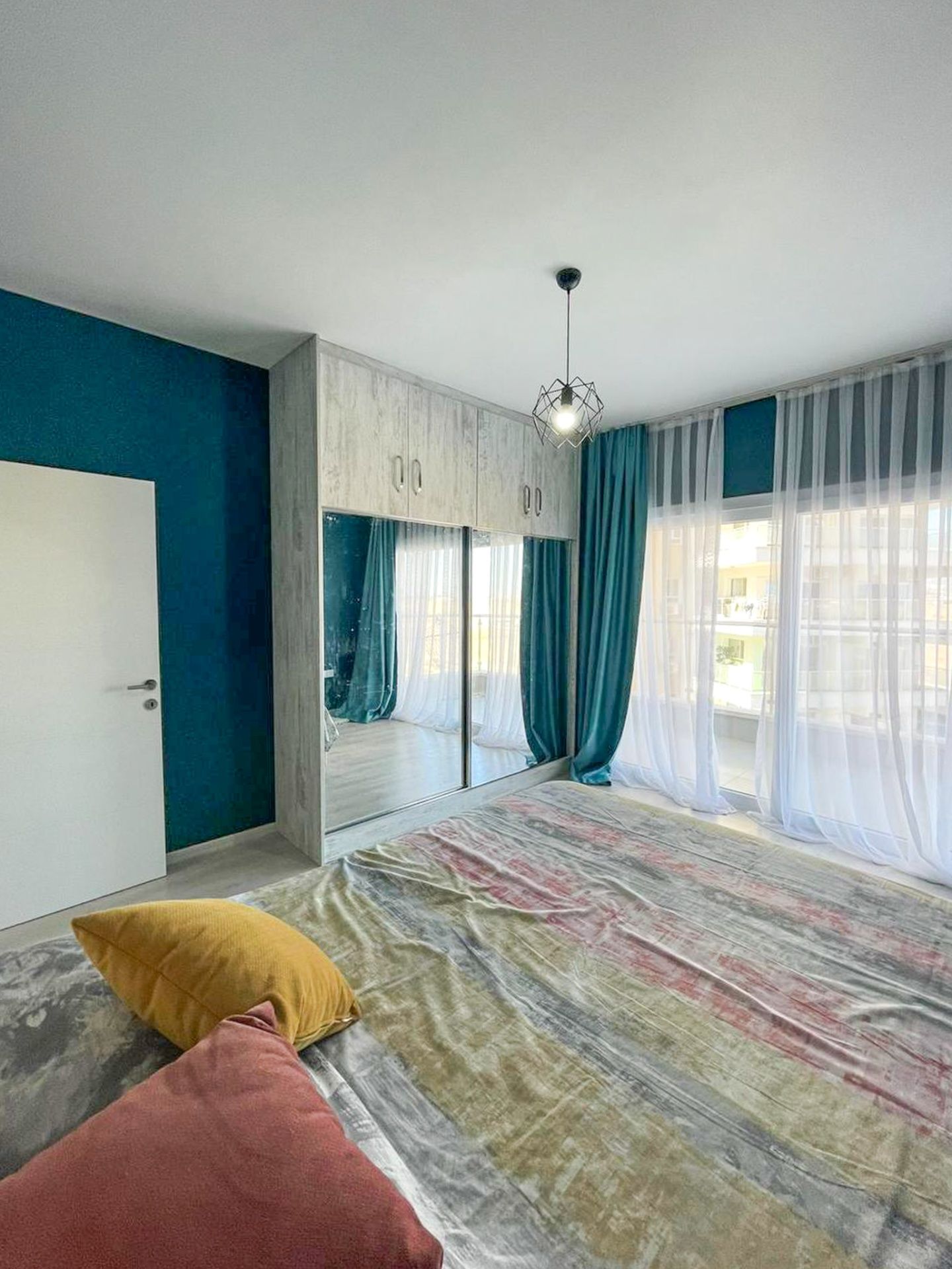 2-комнатные апартаменты 73 м² с террасой 15 м² в курортном комплексе — фото 19
