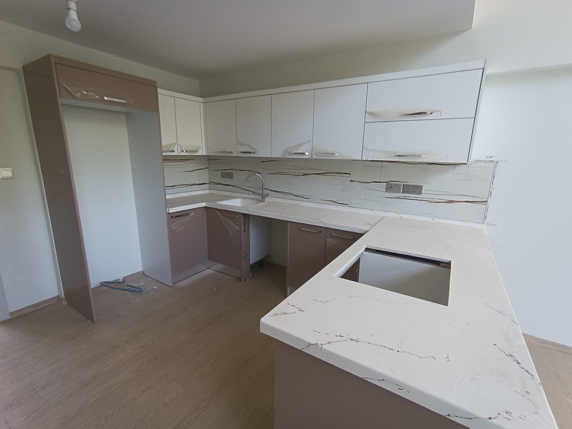 Квартира 1+1 Loft 92м² с балконом 17 м² в Фамагусте  — фото 22