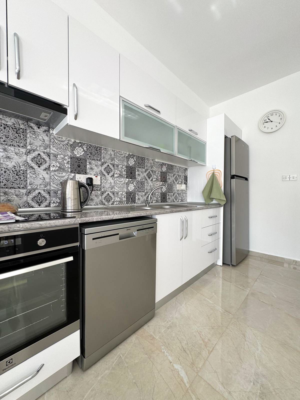 3-комнатные апартаменты 77 м² с видом на море и горы — фото 8