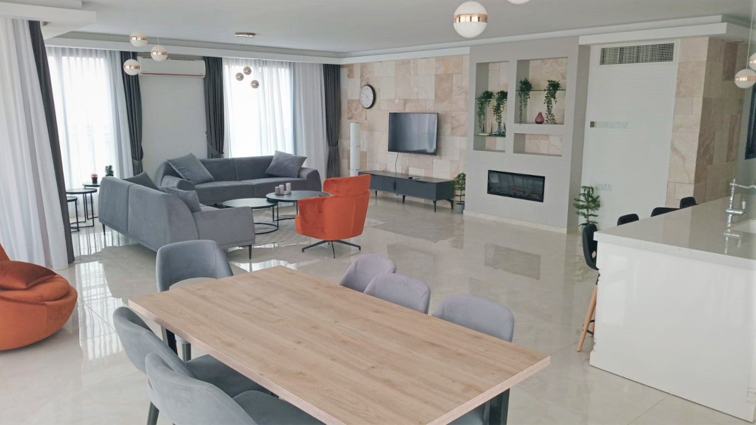 4-комнатные апартаменты 225 м² с террасой 60 м² и джакузи в курортном комплексе — фото 3