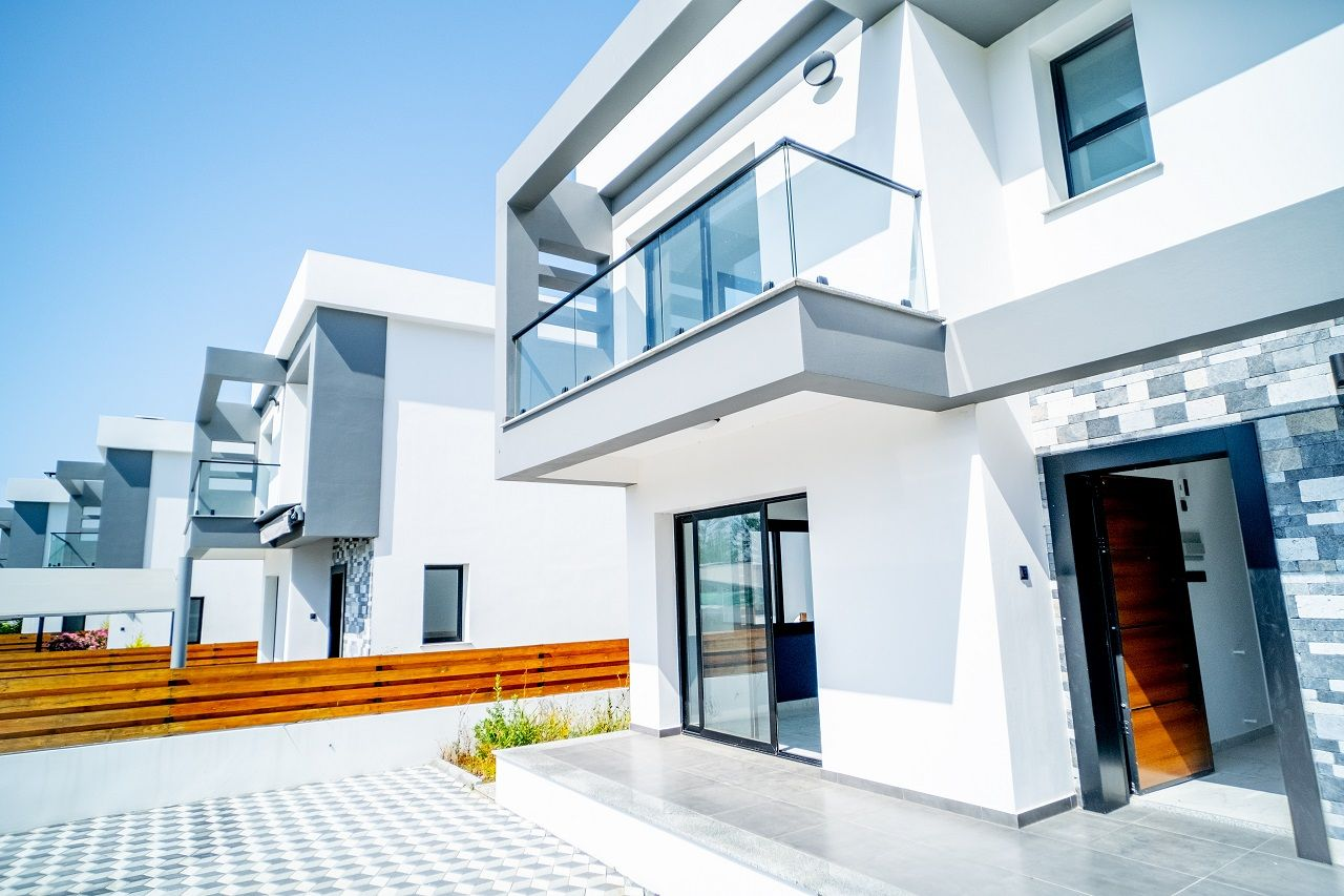 4-комнатная вилла 267 м² с террасой 57 м² с собственным участком земли — фото 3
