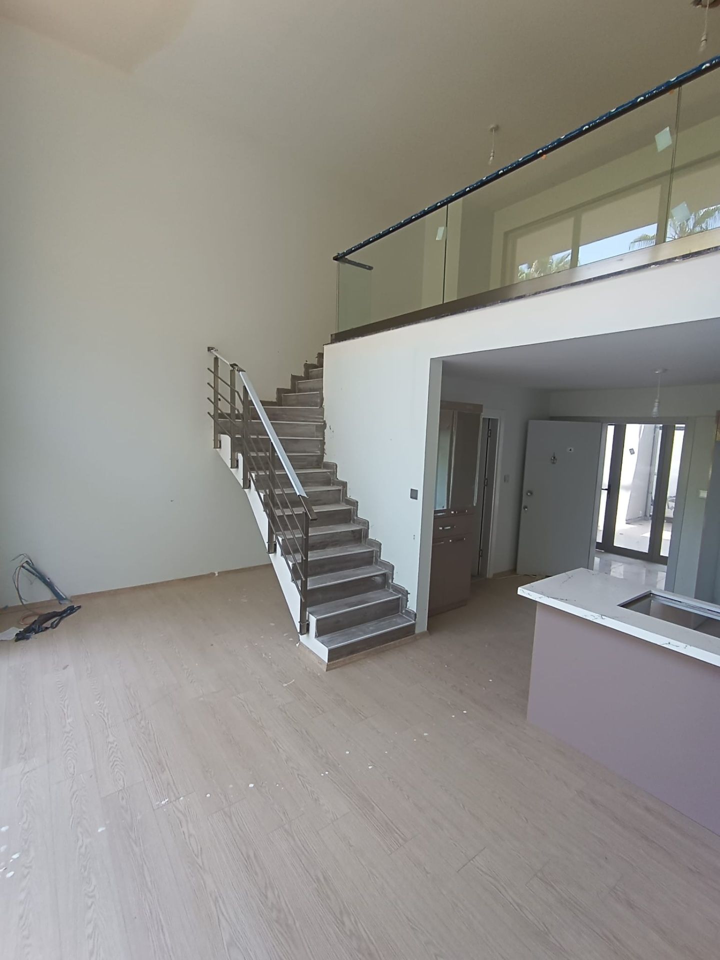 Квартира 1+1 Loft 92м² с балконом 17 м² в Фамагусте  — фото 17