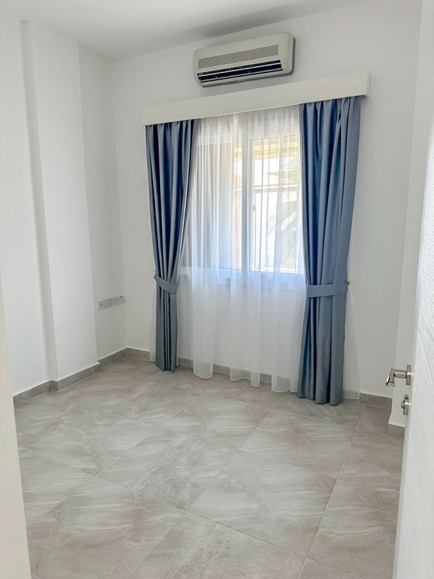 5-комнатная вилла 154 м² с террасой 12 м² и садом в 200 метрах от пляжа — фото 10