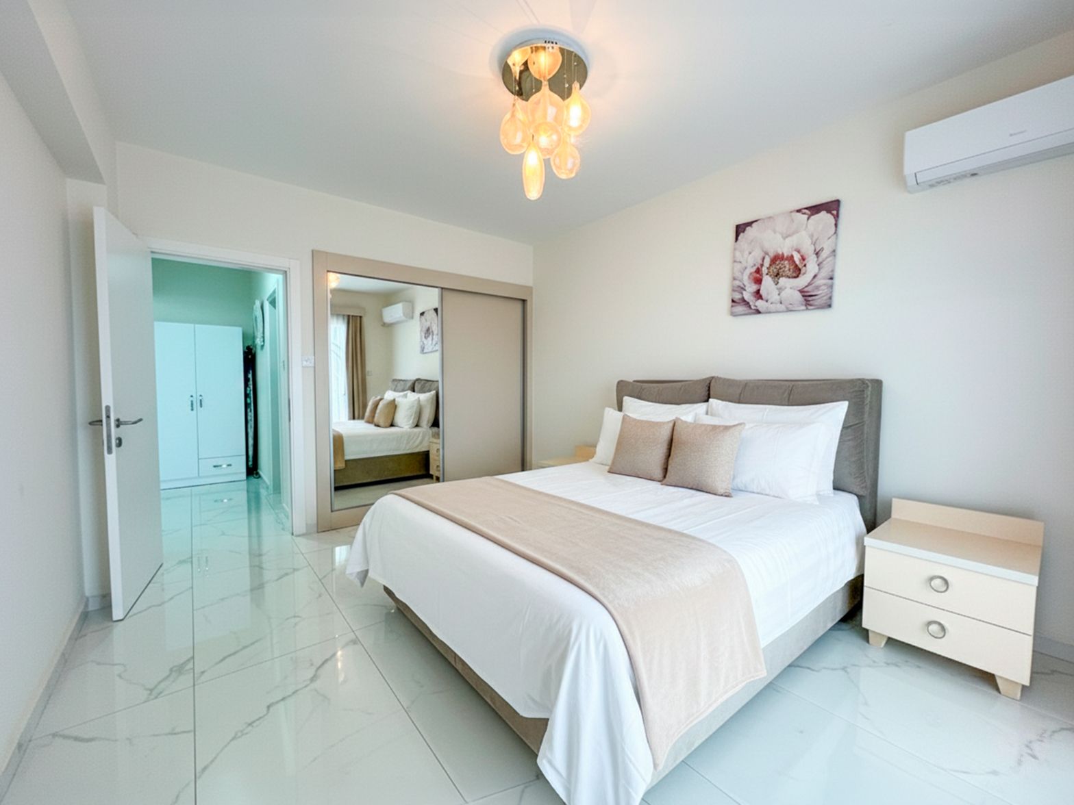 2-комнатные апартаменты 60 м² с террасой 16 м² — фото 8