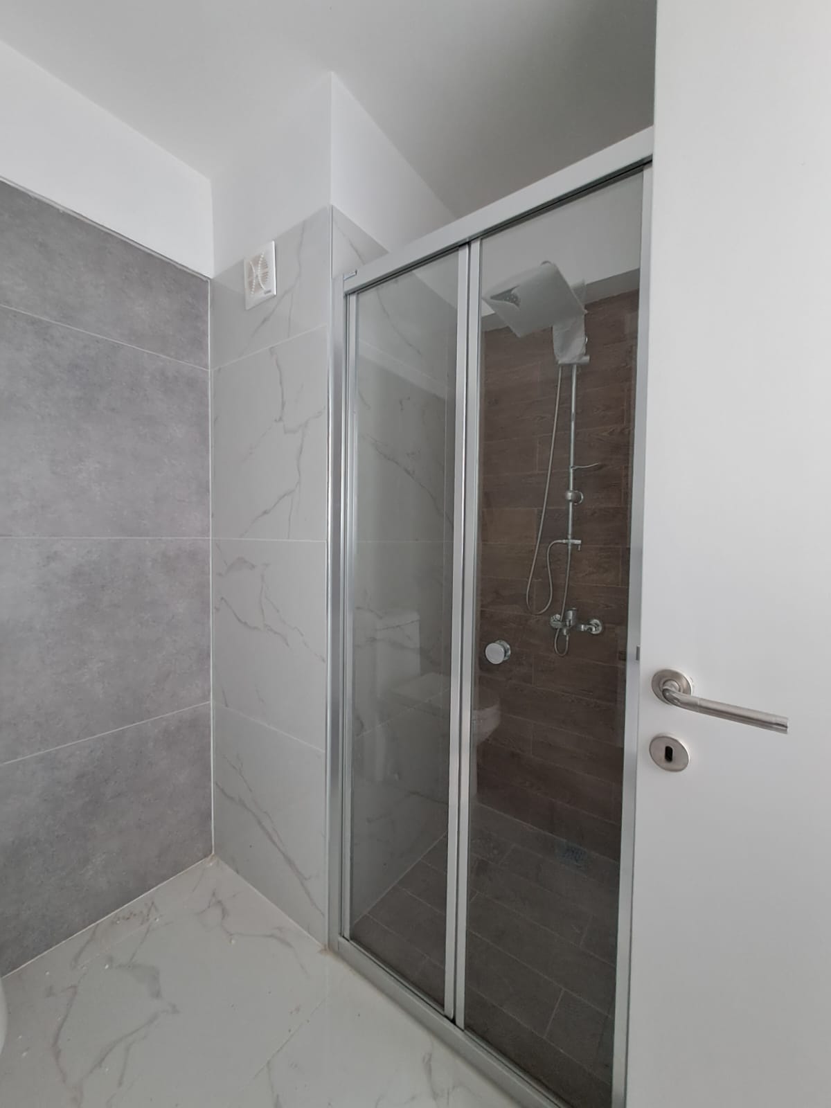3-комнатные апартаменты loft 140 м² с большой террасой 38 м² в уютном комплексе — фото 13