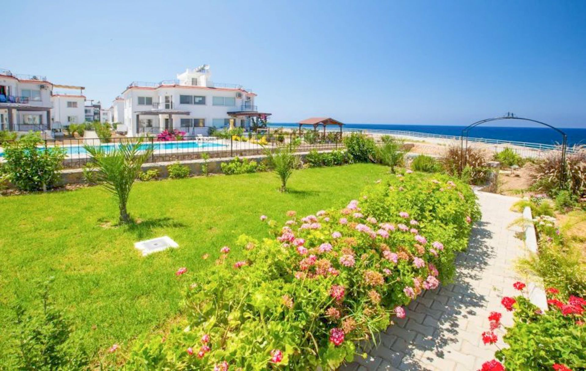 3-комнатные апартаменты 50 м² в 100 метрах от моря! — фото 6