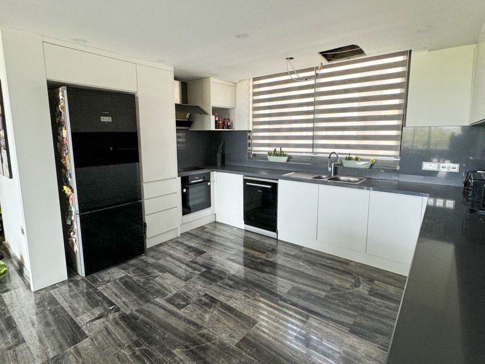 4-комнатные апартаменты 150 м² в роскошном комплексе в центре Кирении — фото 4