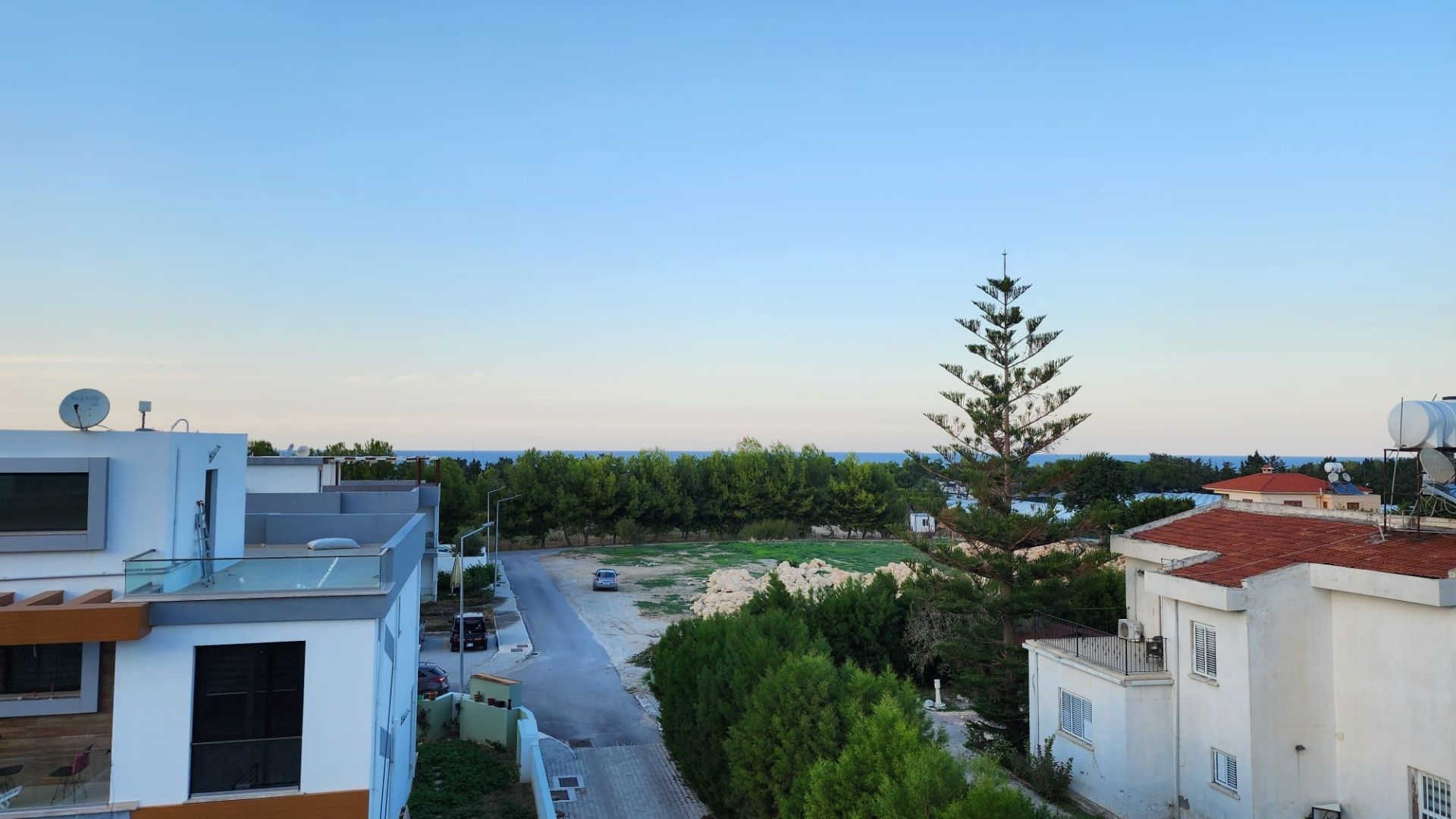 Современная вилла 3+1 (170 м2) рядом с морем  в Алсанджаке — фото 17