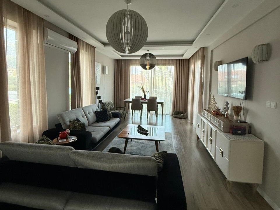 4-х комнатная вилла 160 м² в красивом комплексе в Алсанджаке — фото 3