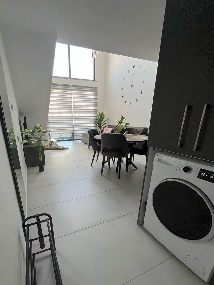 2-комнатный пентхаус loft 67 м² с террасой на крыше 37 м² с полным дизайн-пакетом — фото 10