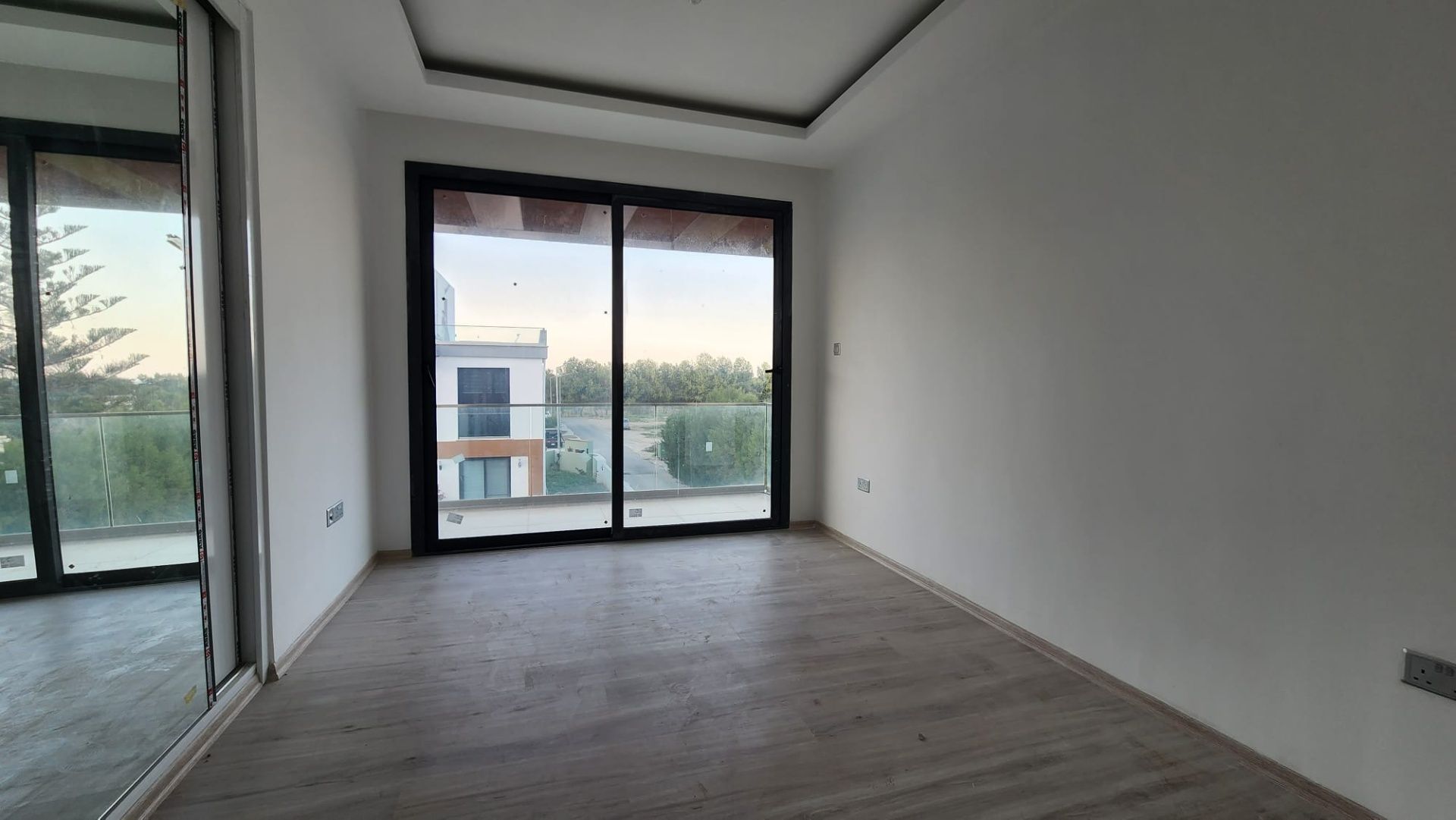 Современная вилла 3+1 (170 м2) рядом с морем  в Алсанджаке — фото 38