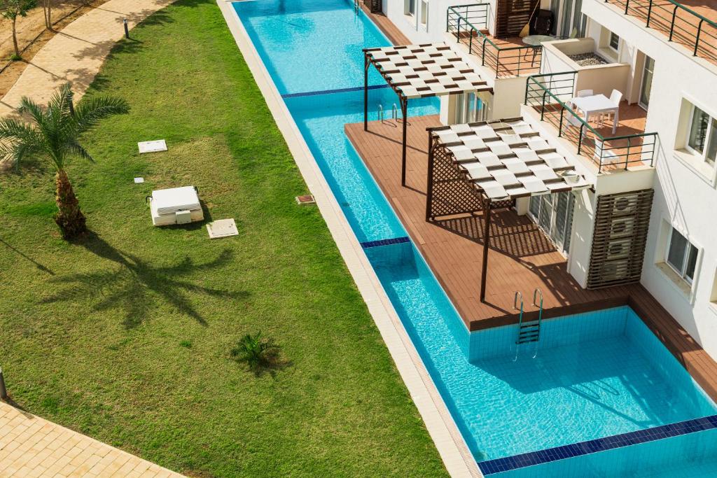 3-комнатные апартаменты 87 м² с потрясающим видом на море — фото 17