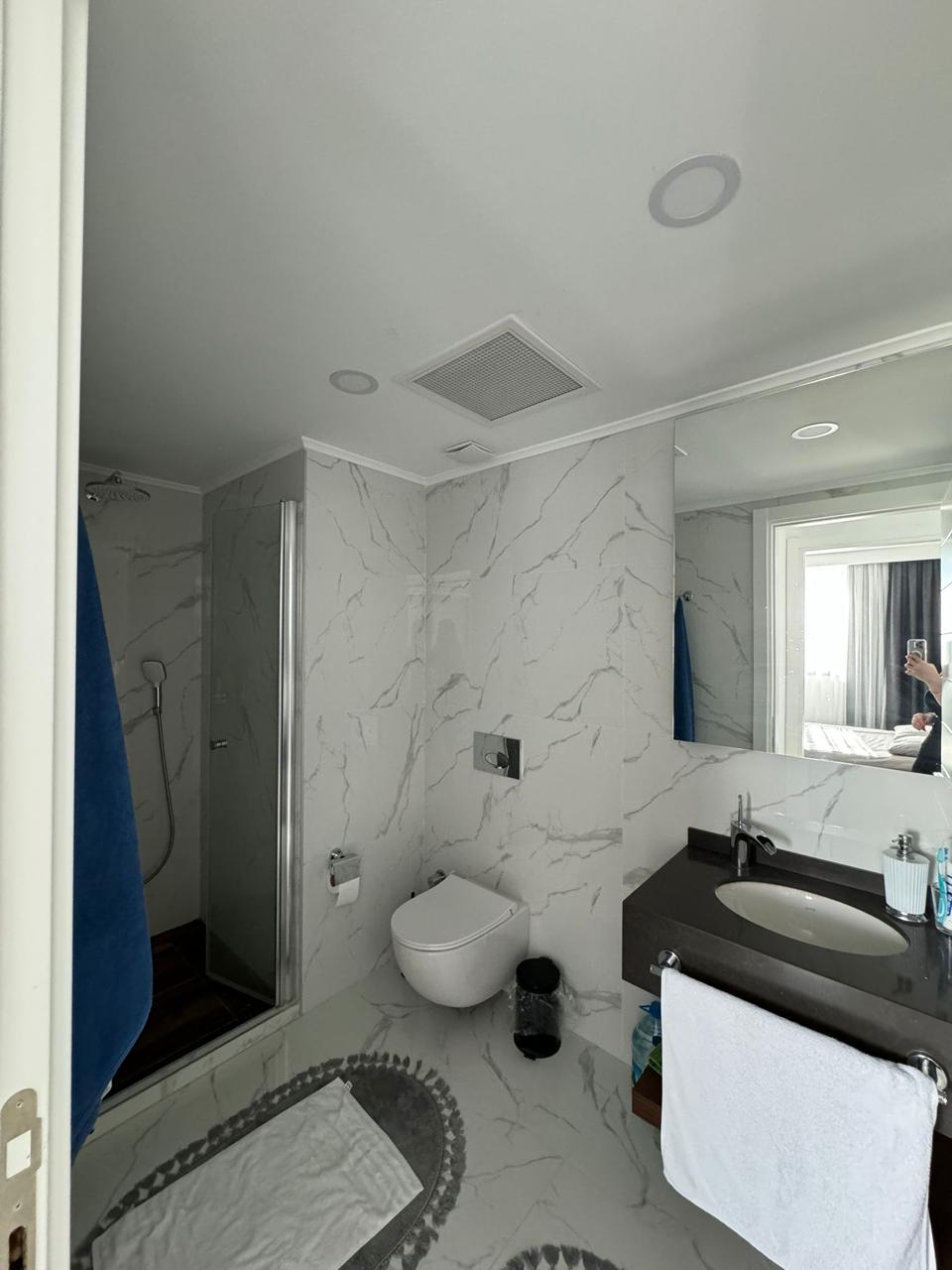 2-комнатные апартаменты 60 м² с дизайн пакетом в элитном комплексе в 650 метрах от пляжа — фото 8