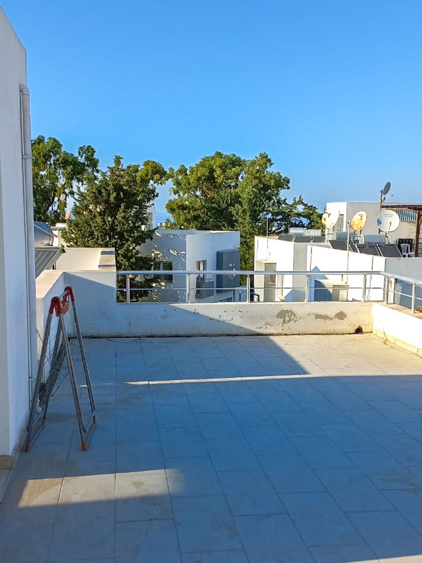 2-комнатный пентхаус 50 м² с террасой на крыше и видами на море — фото 15