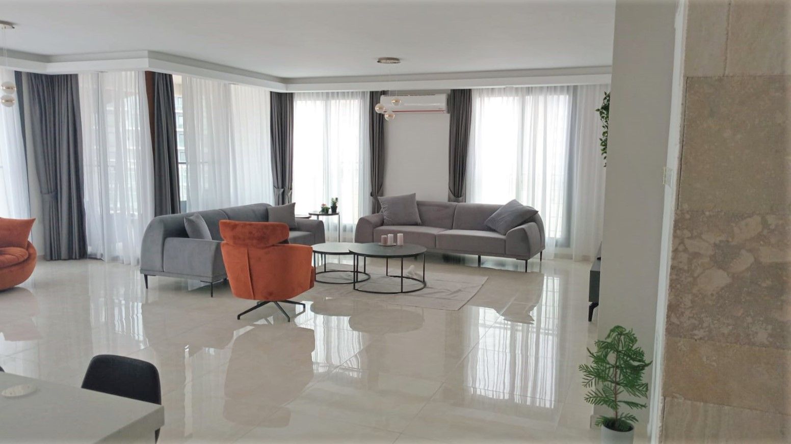 4-комнатные апартаменты 225 м² с террасой 60 м² и джакузи в курортном комплексе — фото 4