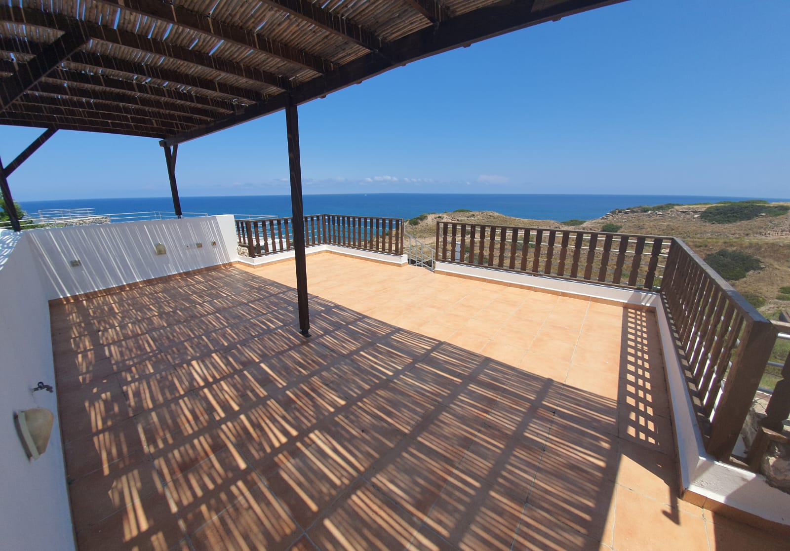 Готовая двухуровневая квартира 5+1(150 м²) с собственным бассейном на первой линии от моря — фото 3