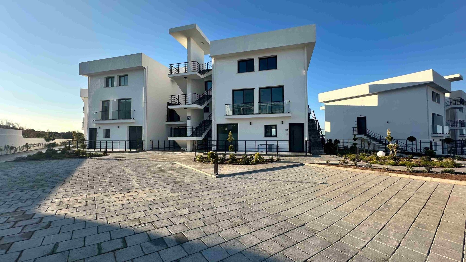 3-комнатный loft пентхаус 71 м² с террасой на крыше 35 м² в 350 метрах от моря  — фото 20