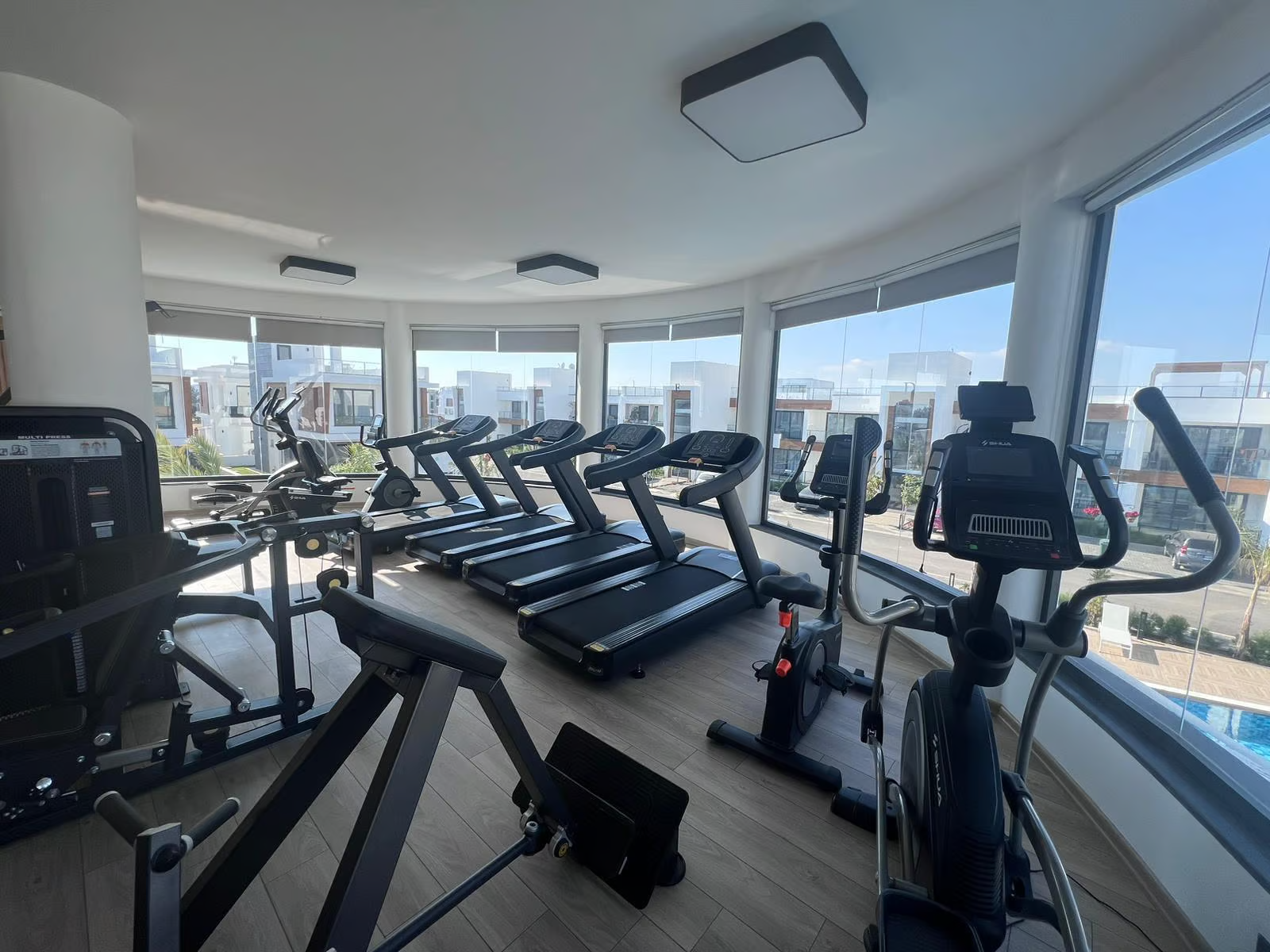 3-комнатные апартаменты 87 м² в роскошном комплексе в 1 км от моря — фото 25
