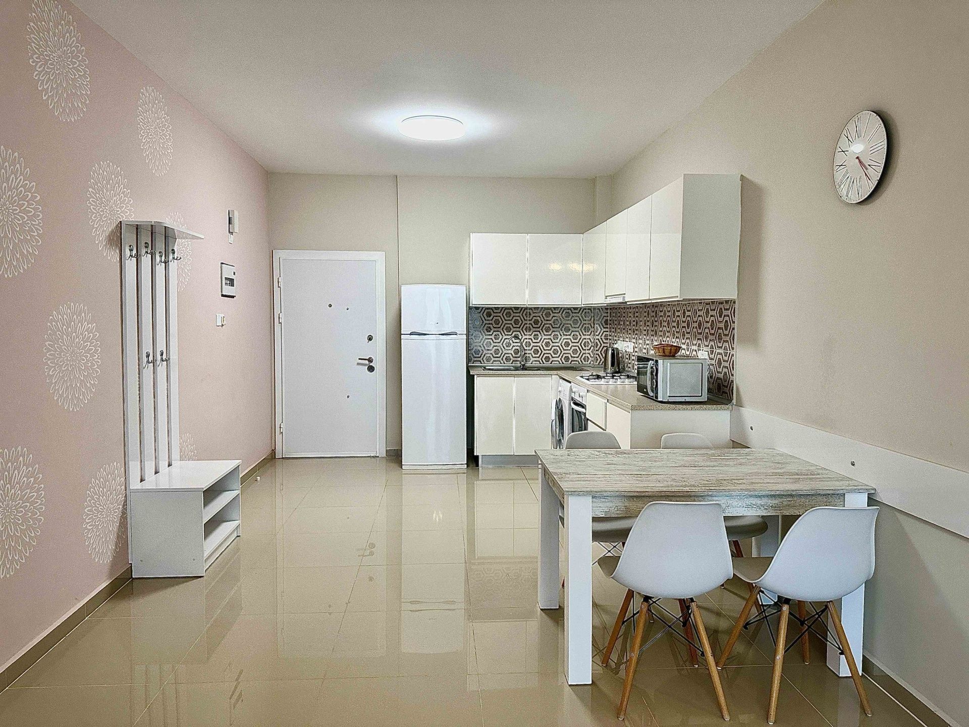 2-комнатные апартаменты 65м2 с балконом 8м2 в курортном комплексе — фото 16