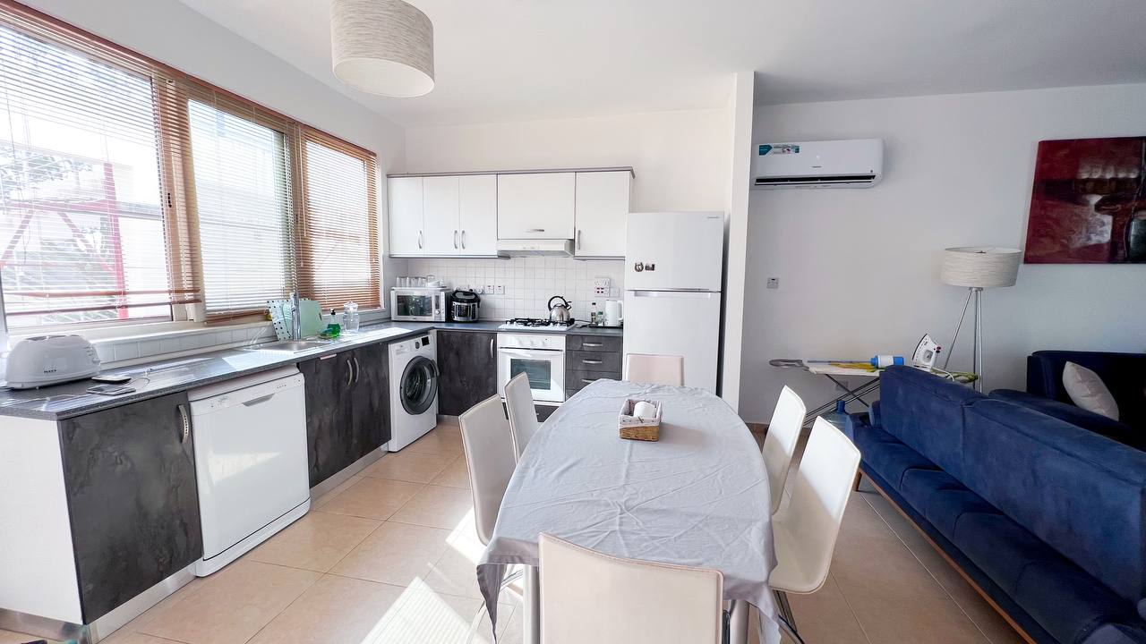 4-комнатные апартаменты 112 м² c террасой 15 м² в 450 метрах от моря — фото 2