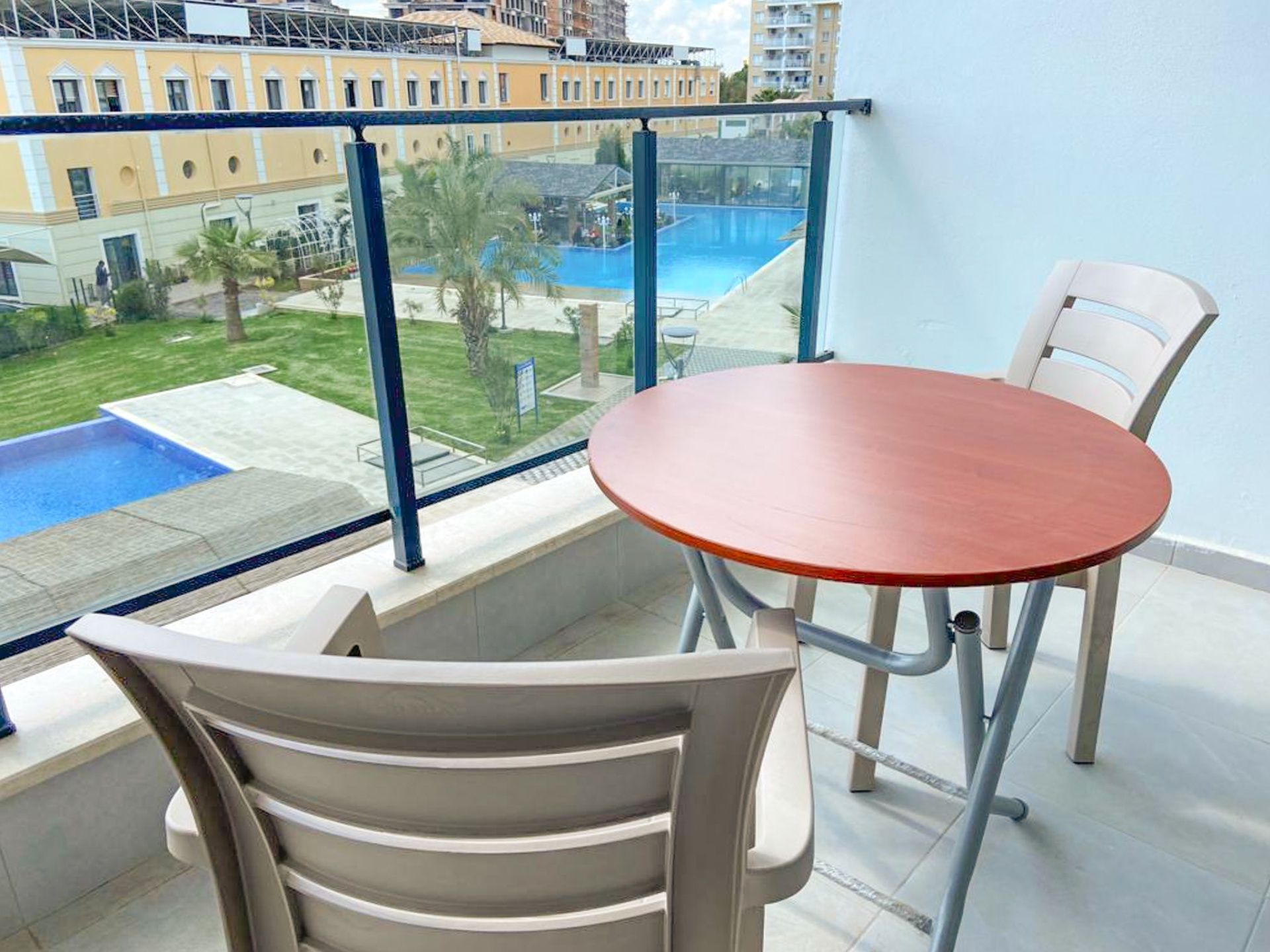 Студия 42 м² с террасой 8 м² в курортном комплексе — фото 11