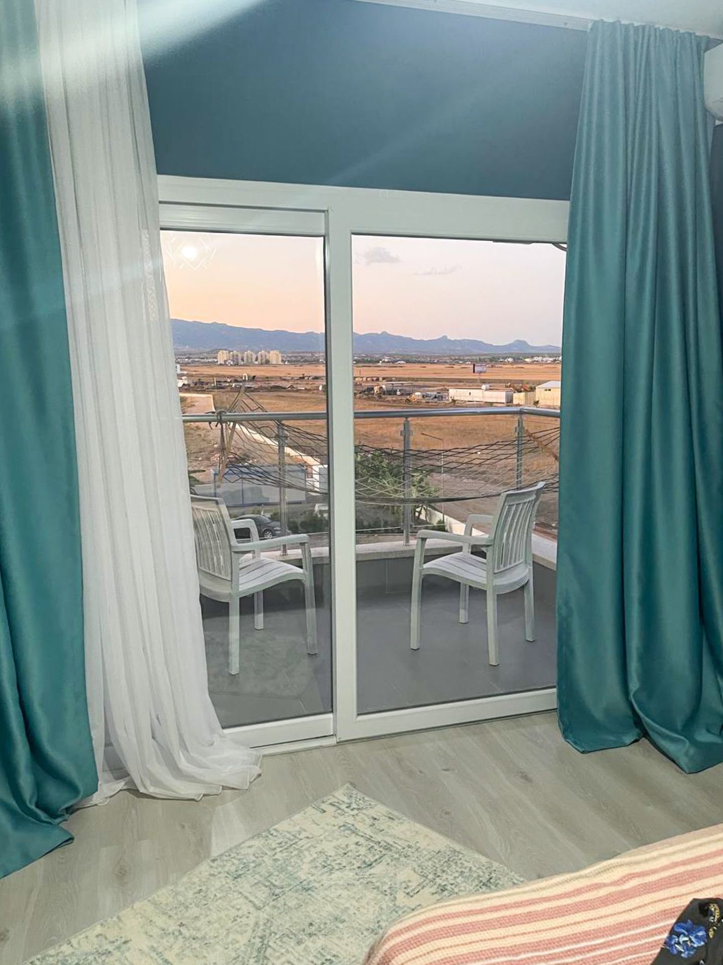 2-комнатные апартаменты 73 м² с террасой 15 м² в курортном комплексе — фото 22