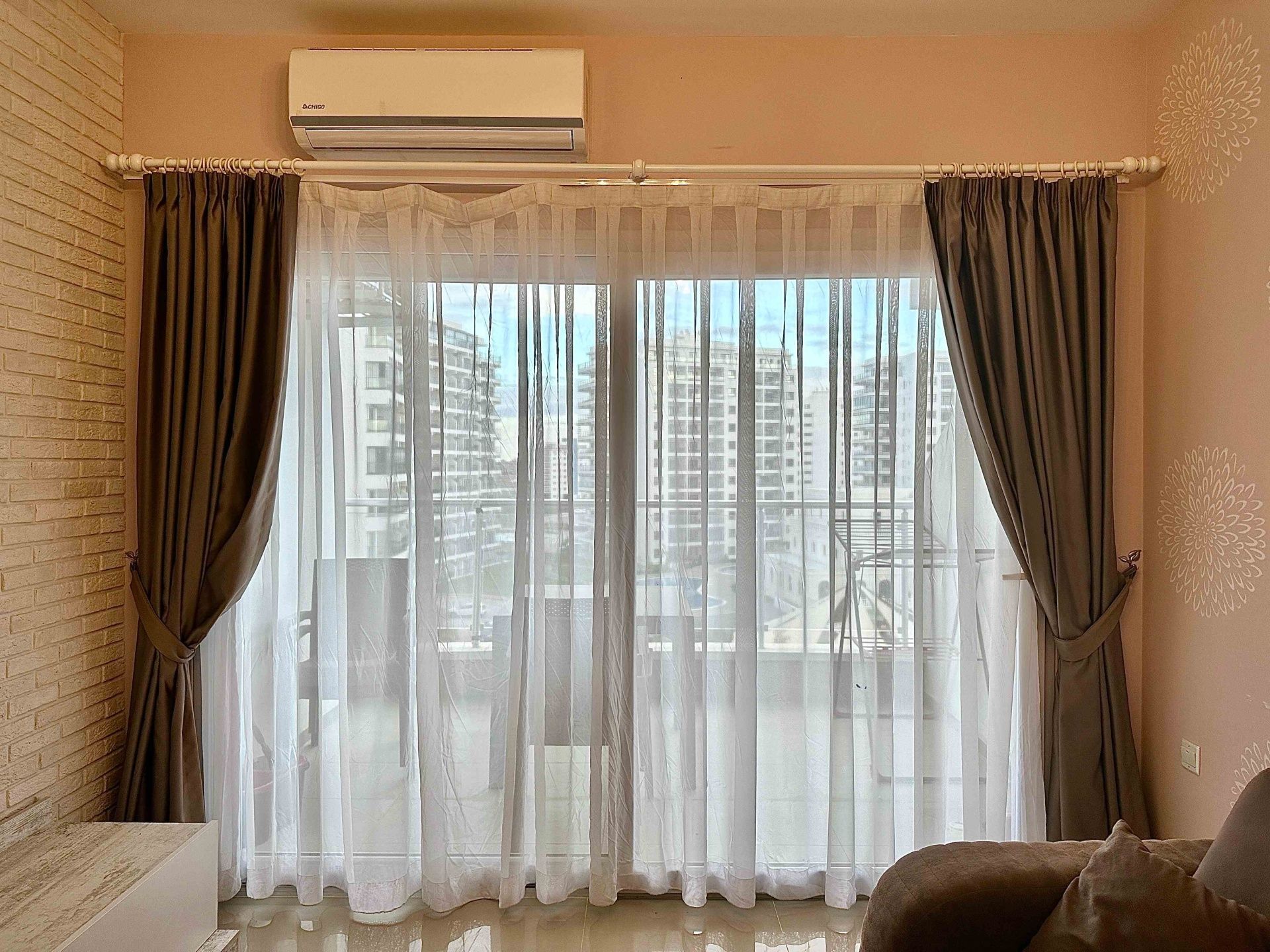 2-комнатные апартаменты 65м2 с балконом 8м2 в курортном комплексе — фото 23
