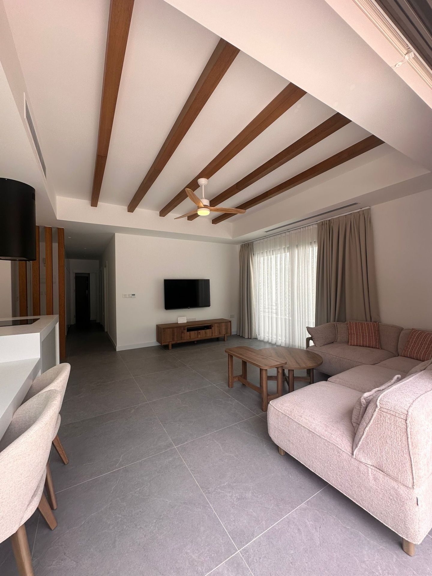 3-комнатные апартаменты 116 м² с собственным садом 55 м² в Алсанджаке — фото 23