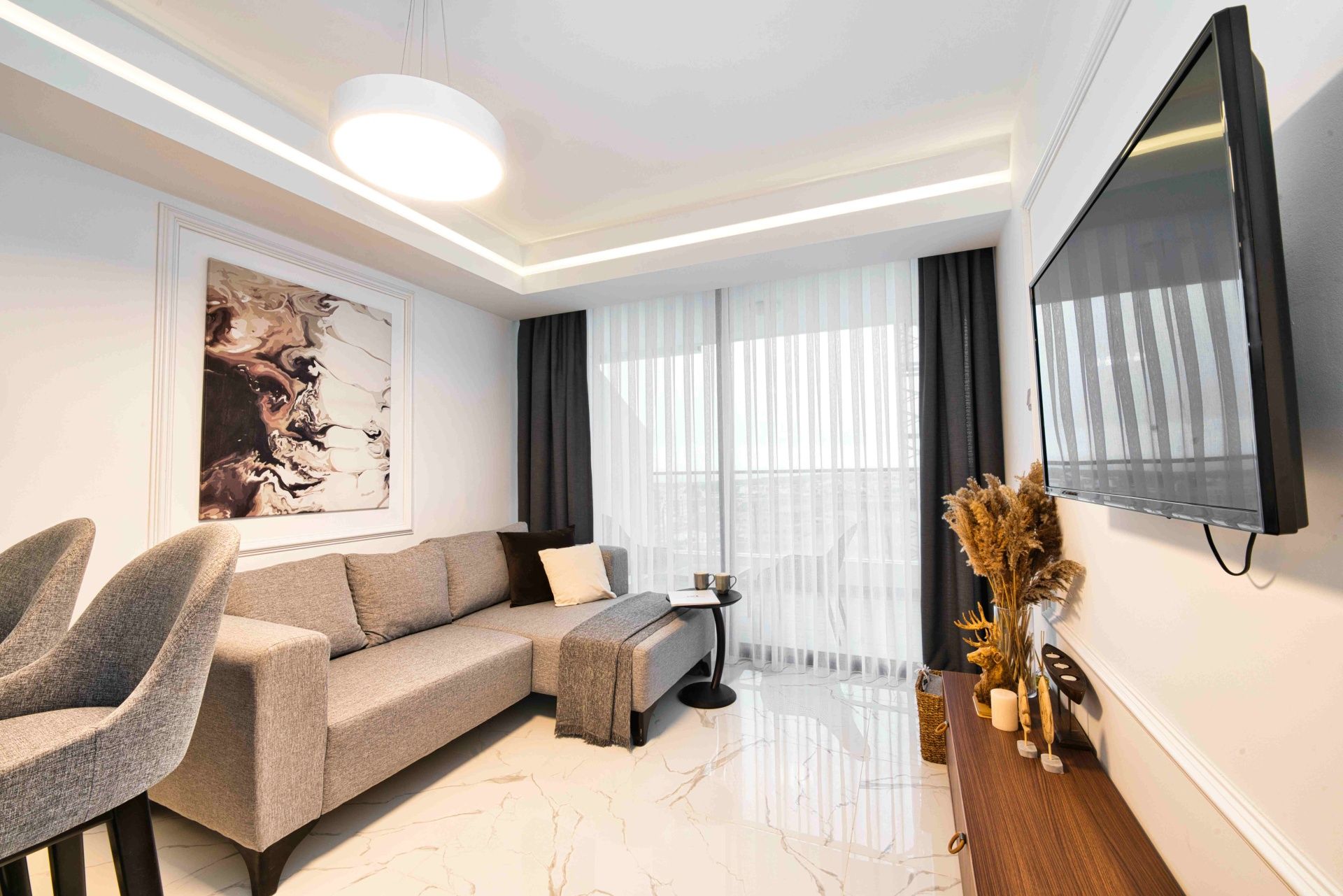 2-комнатные апартаменты 64 м² с террасой 8,5 м² и дизайн-пакетом в роскошном комплексе — фото 3